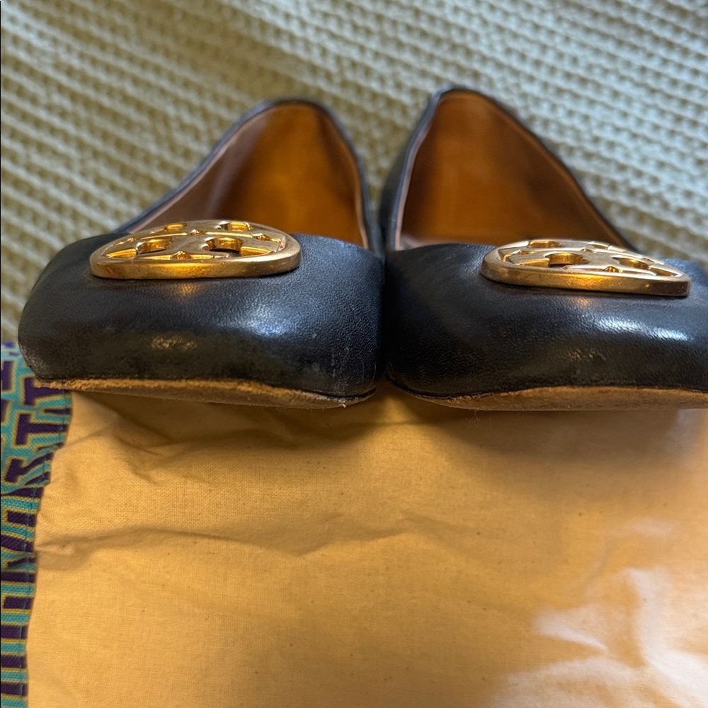 Tory Burch Black Leather Ballet Flats with Gold Logo Medallion - Picture 5 of 5